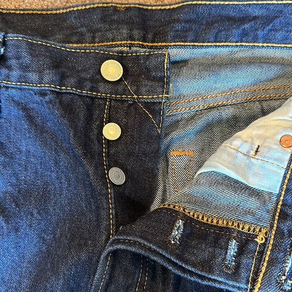 Men's Levi's 501 Button Fly Jeans 36W x 34L - Picture 2 of 4